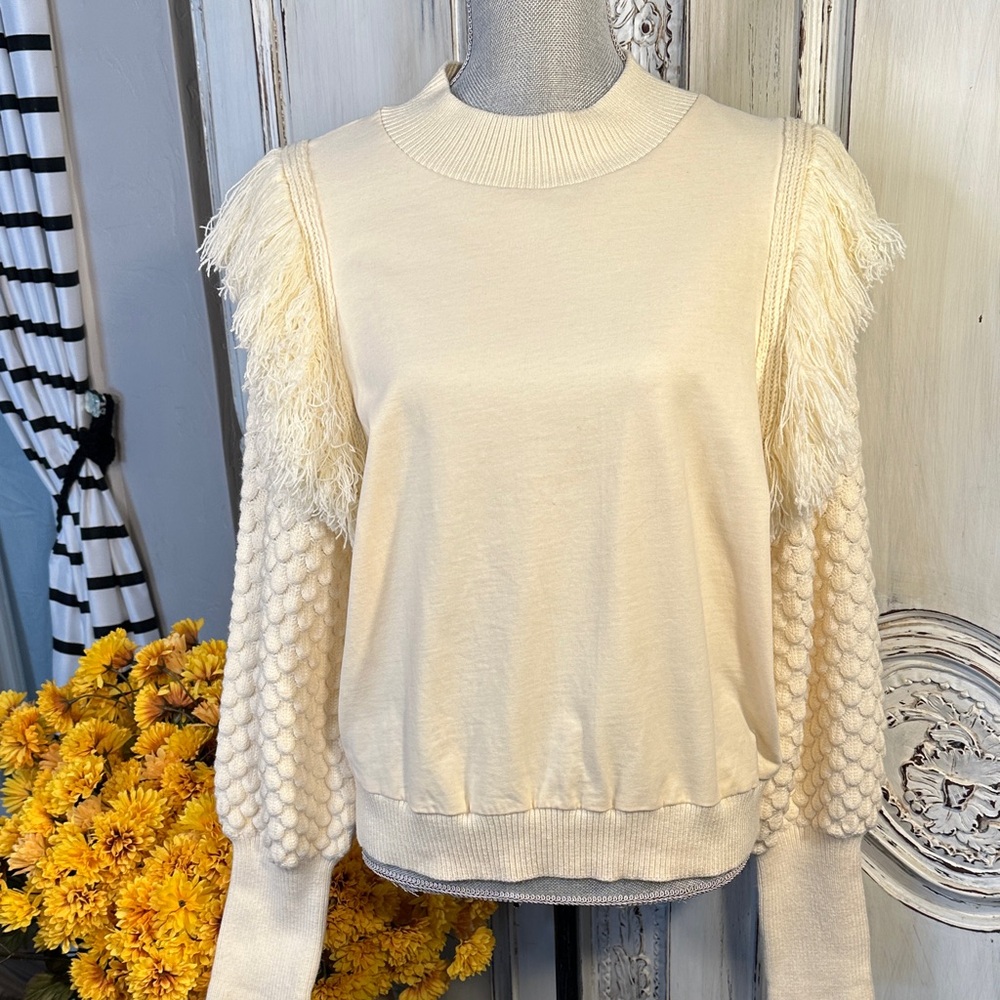 DOLAN Left Coast Collection Cream Fringe & Bubble Sleeve Sweater